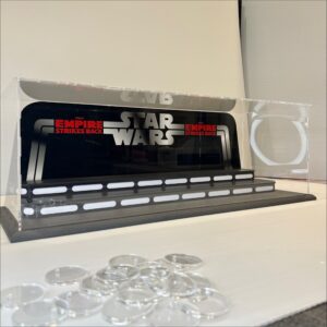 Double Tier Figure Display