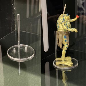 Custom Figure Stand - Sy